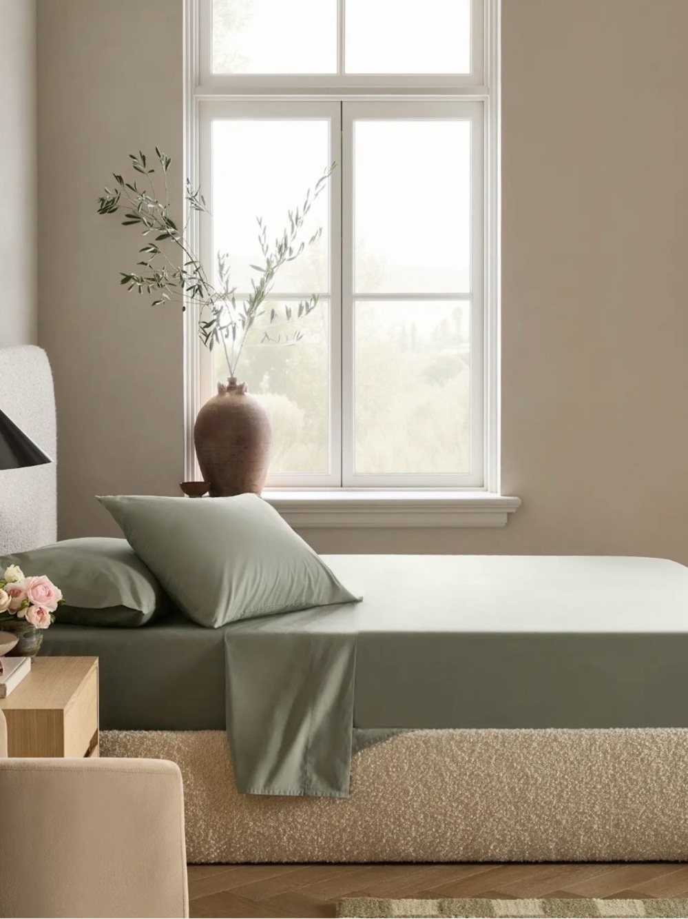 NWOT Quince Organic Crisp Percale 4 Piece Sheet Set, Queen (Light Green)